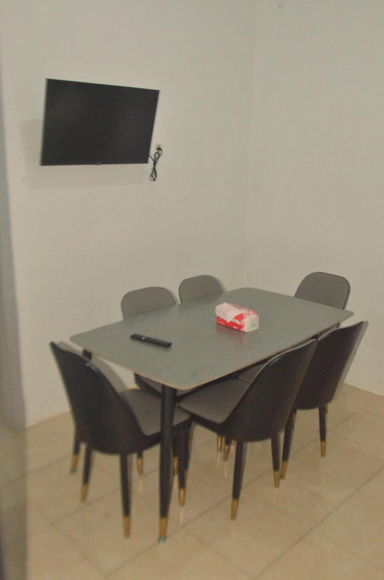 Baronda Guest House Sorong Dış mekan fotoğraf