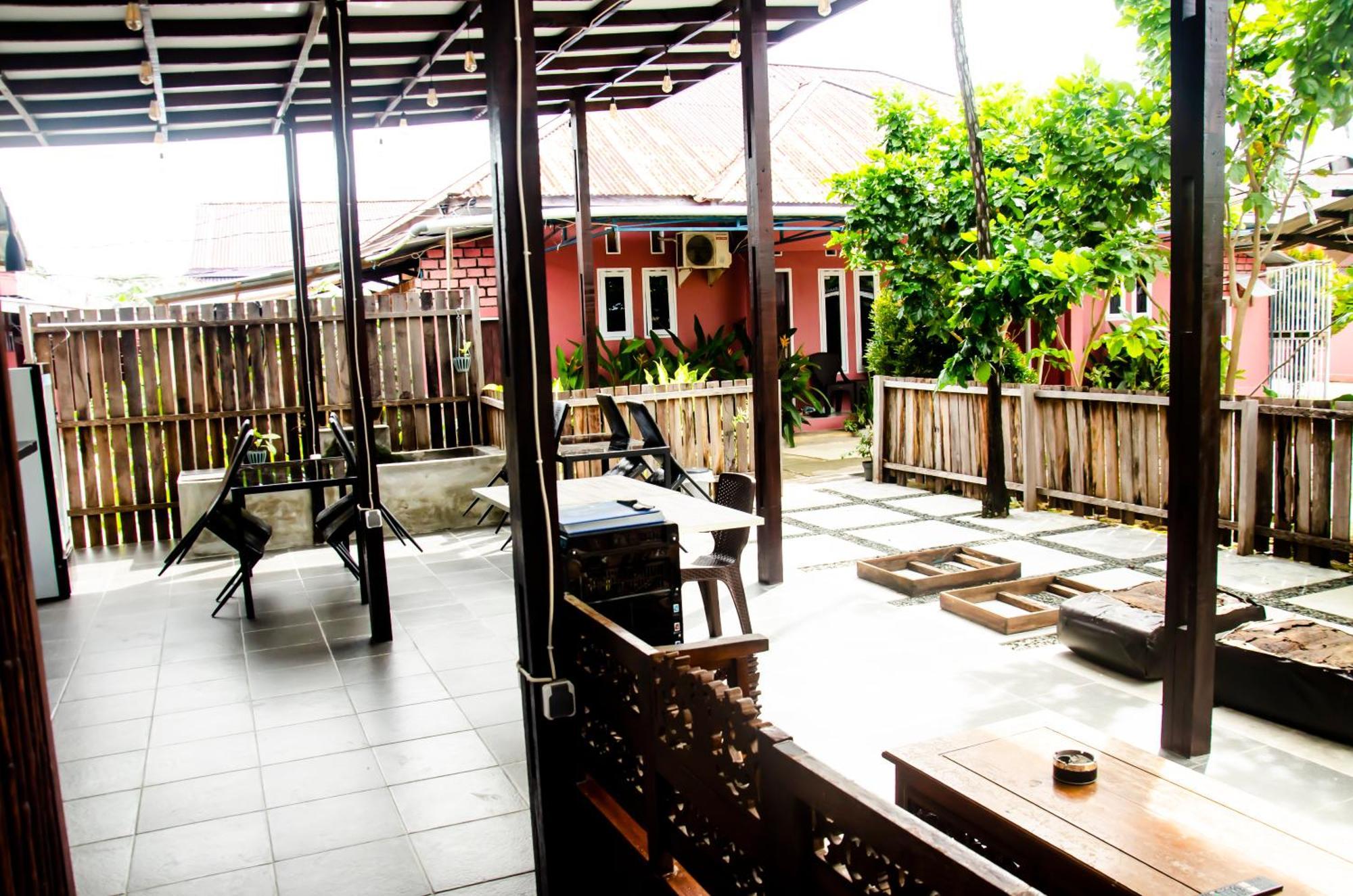 Baronda Guest House Sorong Dış mekan fotoğraf
