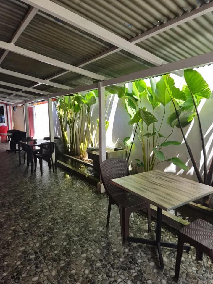 Baronda Guest House Sorong Dış mekan fotoğraf